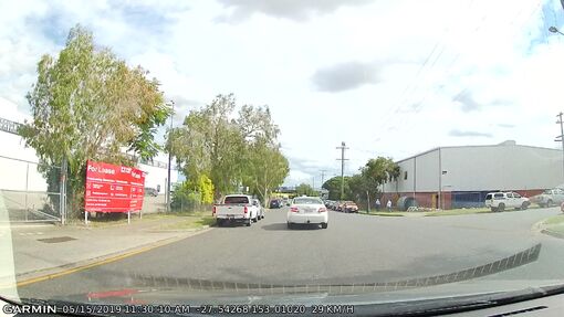 Изображение с Garmin DashCam 46